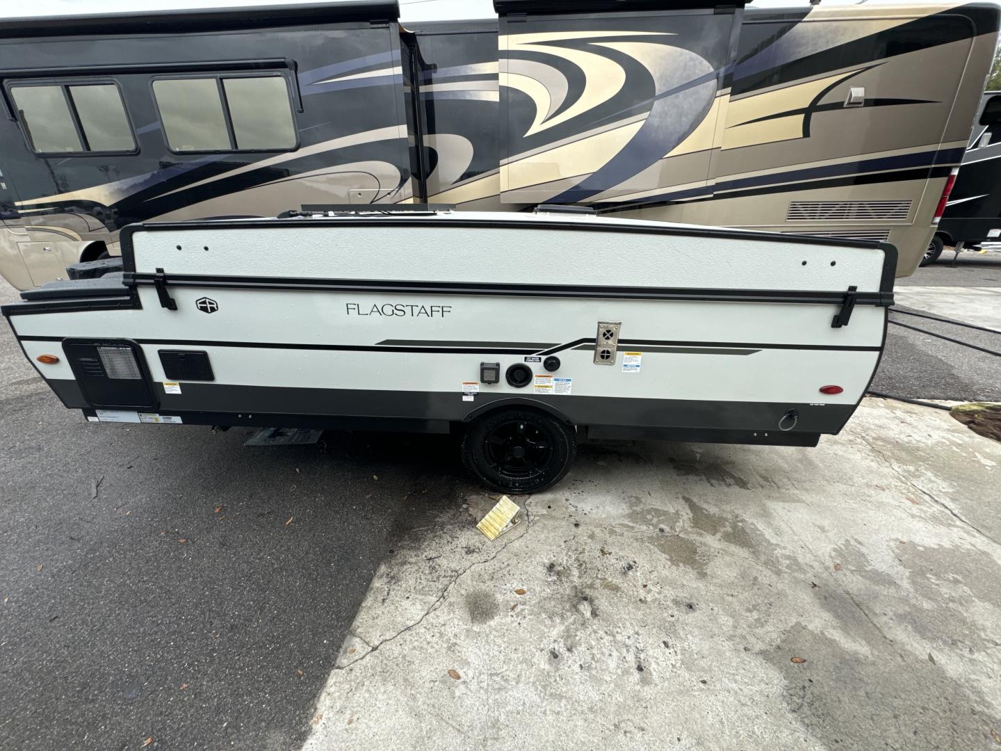 NEW 2025 FOREST RIVER FLAGSTAFF MAC Series 194MT | Campbell RV